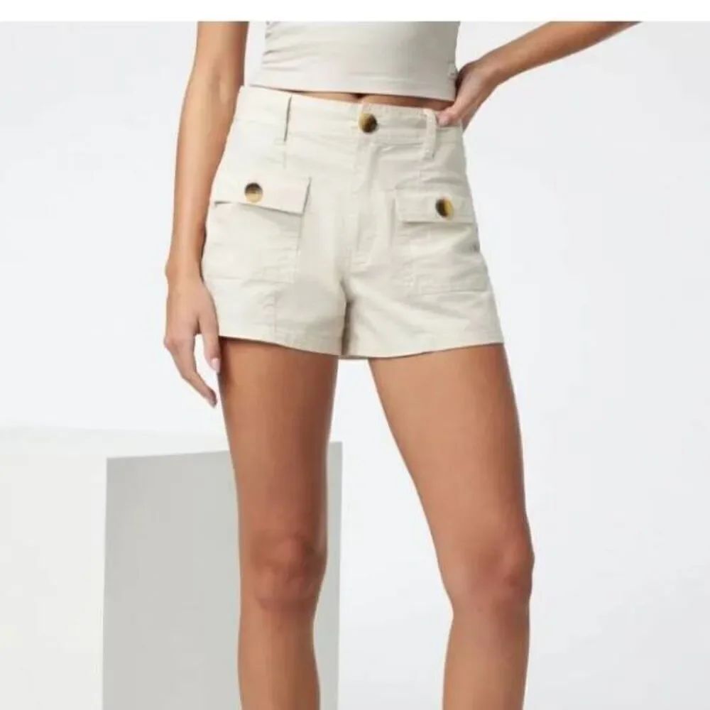 Vuori Vintage Ripstop Utility Short in milkweed sz XL
